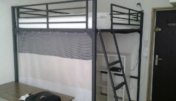 Appartement 1 pièces  à louer Rochelle (La) 17000