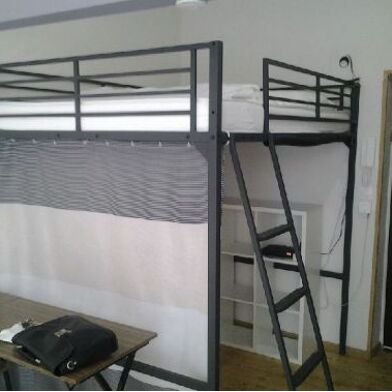 Appartement 1 pièces 530 €