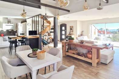 Maison 8 pièces 698000 €