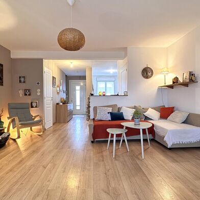 Maison 4 pièces 250000 €