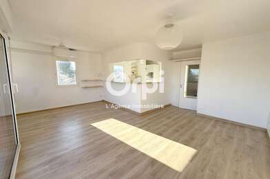 Appartement 4 pièces 255000 €