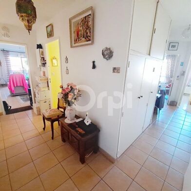 Appartement 3 pièces 232000 €