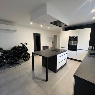 Maison 4 pièces 252000 €