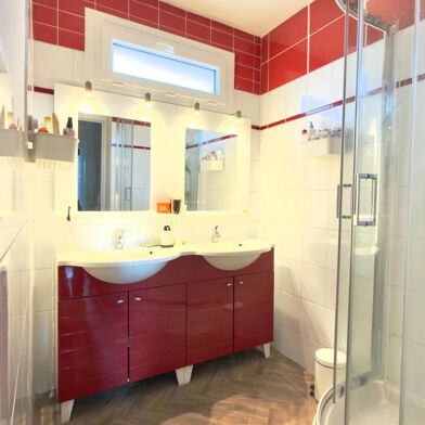 Appartement 4 pièces 255000 €