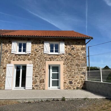 Maison 5 pièces 990 €