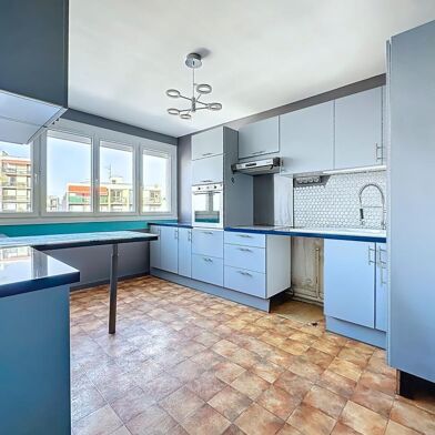 Appartement 4 pièces 158000 €