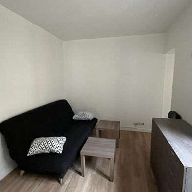 Appartement 1 pièces 370 €