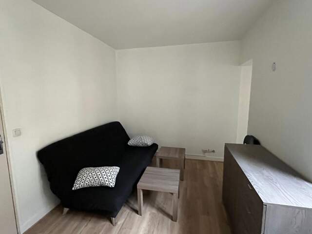 Appartement Reims 1 pièce(s) 17.93 m2 — photo du bien