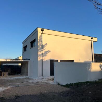 Maison 5 pièces 449000 €