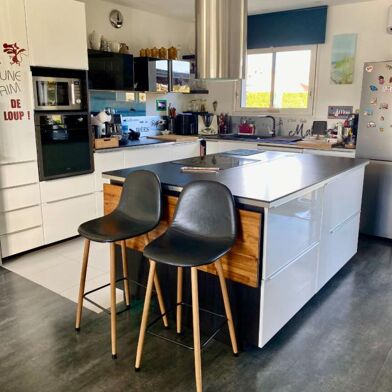 Maison 4 pièces 426400 €