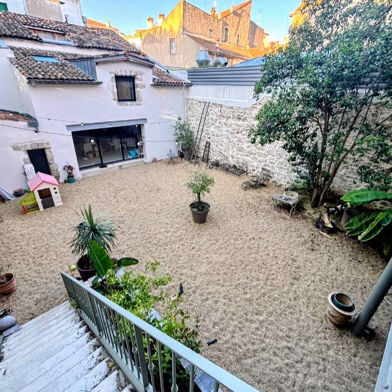 Maison 9 pièces 835000 €