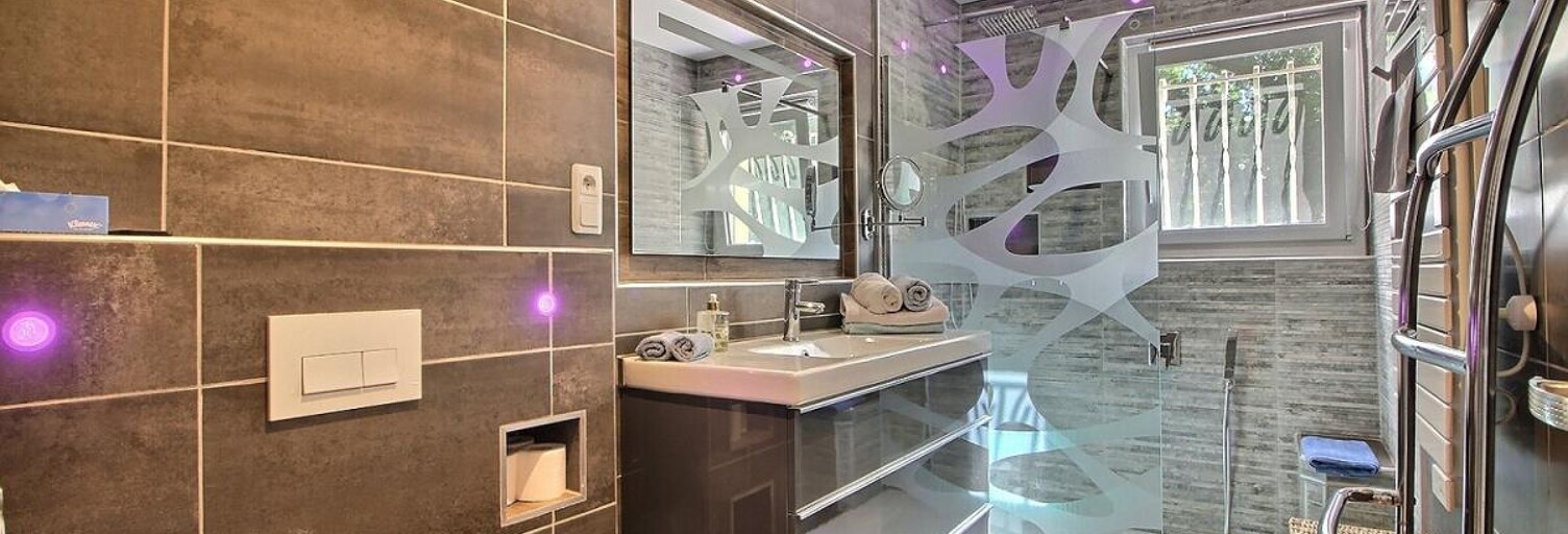 Maison 5 Pièces 155 m² à vendre à Sainte-Cécile-les-Vignes (84290)