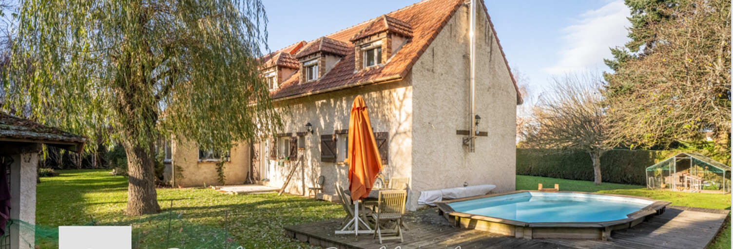 Maison 10 Pièces 219 m² à vendre à Houdan (78550)