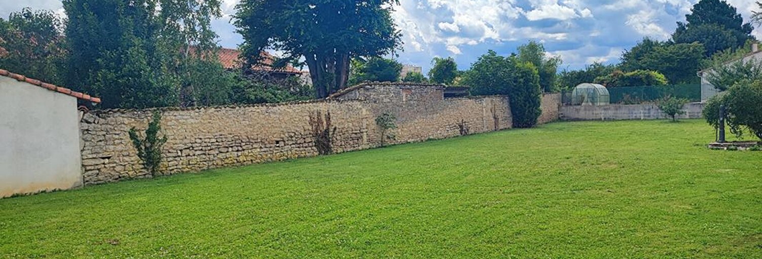 Terrain  499 m² à vendre à Saint-Maixent-l'École (79400)