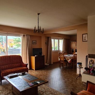 Maison 5 pièces 434700 €