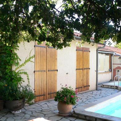 Maison 5 pièces 1490 €