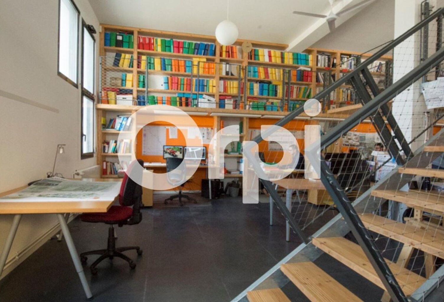 OPPORTUNITÉ RARE : 242 m² Créatifs à Prix Imbattable – Quartier Terres Neuves — photo 1