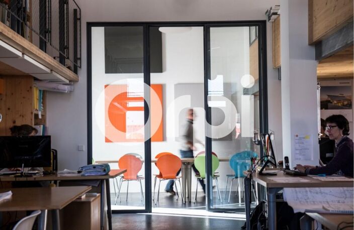 OPPORTUNITÉ RARE : 242 m² Créatifs à Prix Imbattable – Quartier Terres Neuves — photo 5