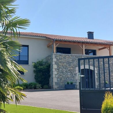 Maison 6 pièces 886000 €