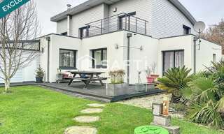 Maison 8 Pièces 220 m² à vendre à Tréméoc (29120)