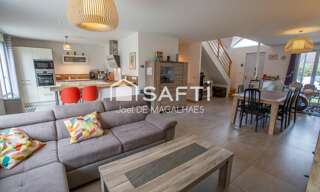 Maison 6 Pièces 140 m² à vendre à Le Mesnil-Saint-Denis (78320)