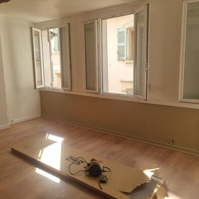 Immeuble  326000 €