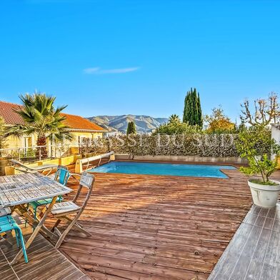 Maison 5 pièces 619000 €