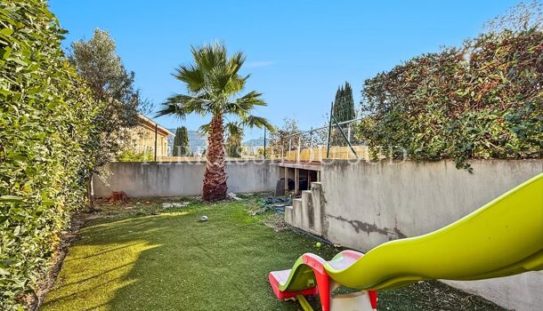 Villa / Maison 5 pièces  à vendre Marseille 12eme 13012