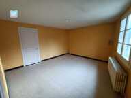 A AZE PROCHE MACON EN BOURGOGNE MAISON 3 PIECES DE 74 M² — photo 2