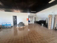 ENTREPÔT AVEC BUREAUX DE 225M2 — photo 3
