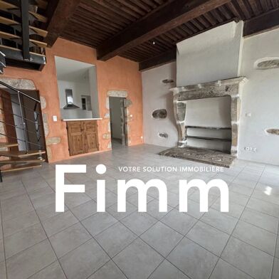 Appartement 4 pièces 782 €