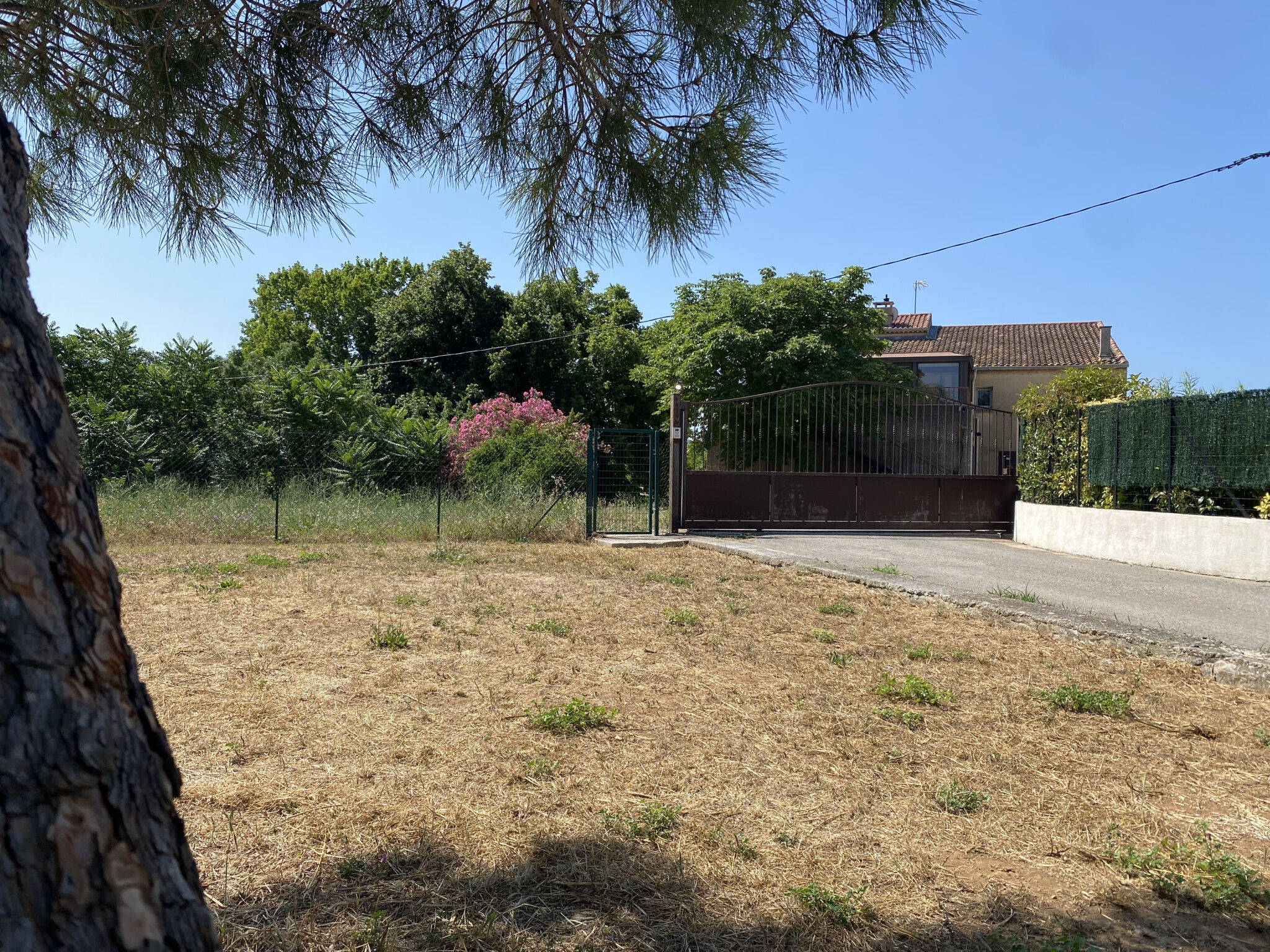 Propri&eacute;t&eacute;  T8 à vendre Solliès-Ville 83210