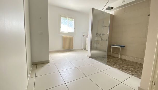 Propri&eacute;t&eacute; 8 pièces  à vendre Solliès-Ville 83210