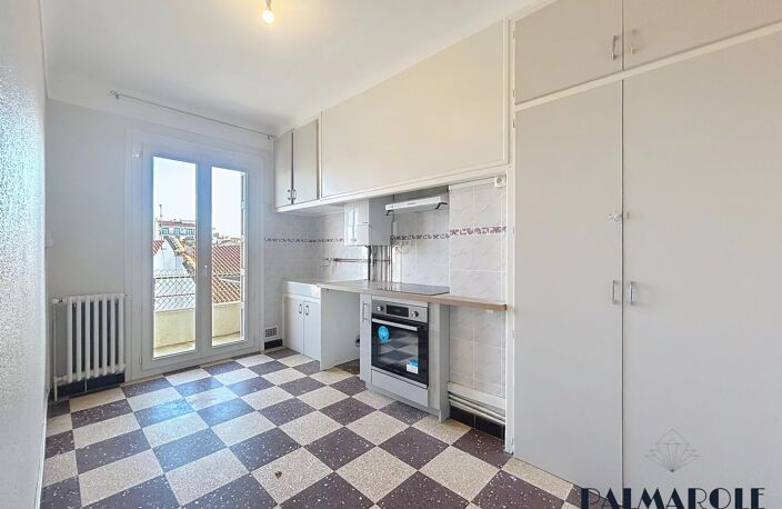 PERPIGNAN - APPARTEMENT T4 de 83m² — photo 2