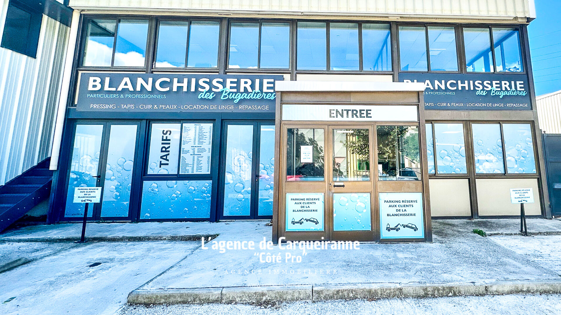 Local commercial  T5 à vendre Lavandou (Le) 83980