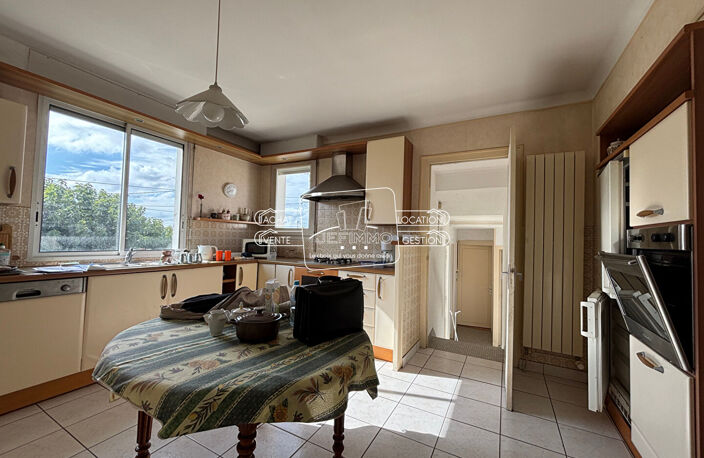 Maison Divatte Sur Loire 10 pièce(s) 224.57 m2 — photo 3