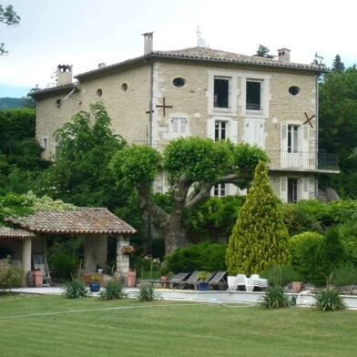 Maison 11 pièces 750000 €