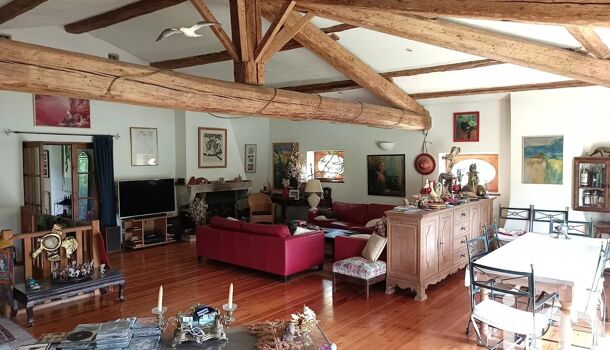 Propri&eacute;t&eacute; 11 pièces  à vendre Dieulefit 26220