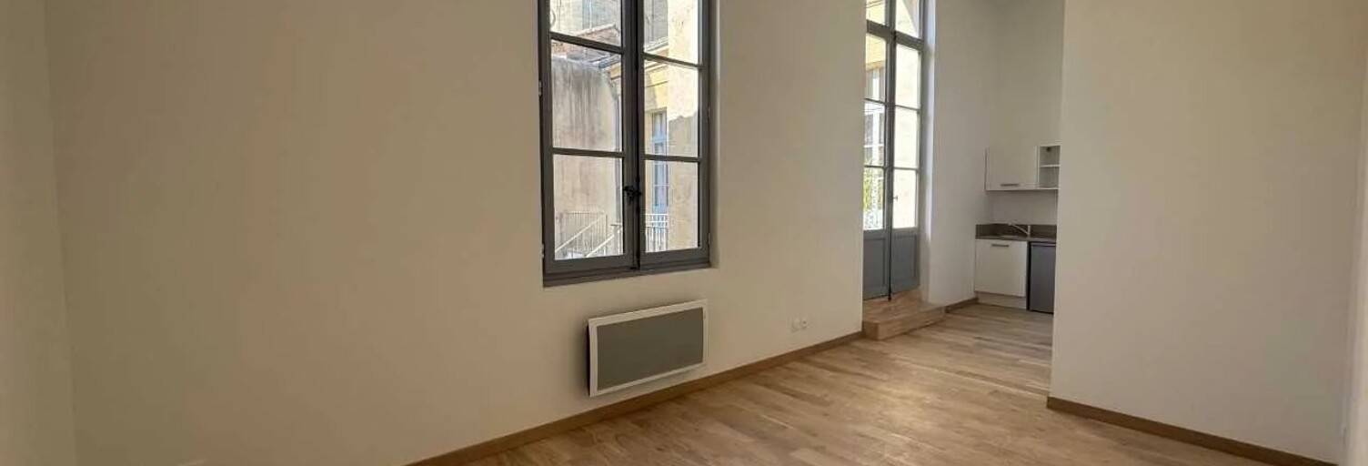 Appartement 1 Pièce 30 m² à louer à Uzès (30700)