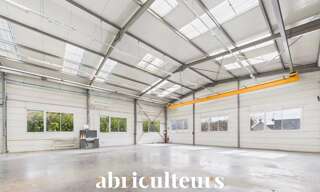 Commerce  560 m² à louer à Mainvilliers (28300)