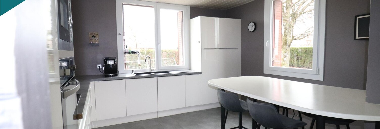 Maison 7 Pièces 191 m² à vendre à Pierrefontaine-les-Varans (25510)