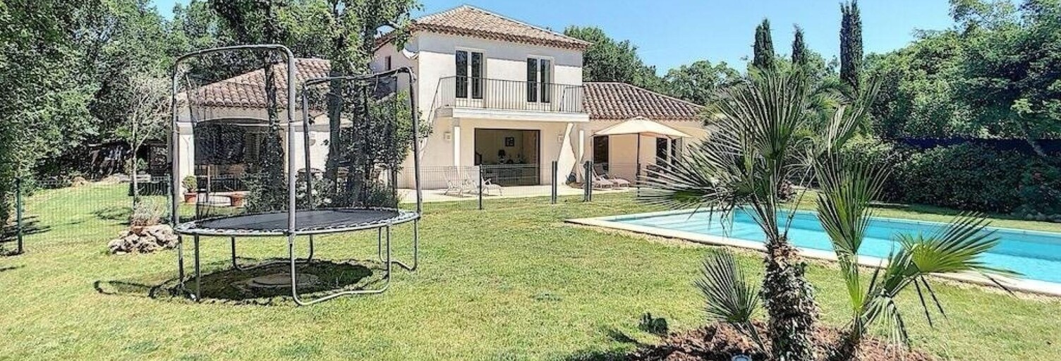 Maison 5 Pièces 193 m² à vendre à Saint-Paul-en-Forêt (83440)