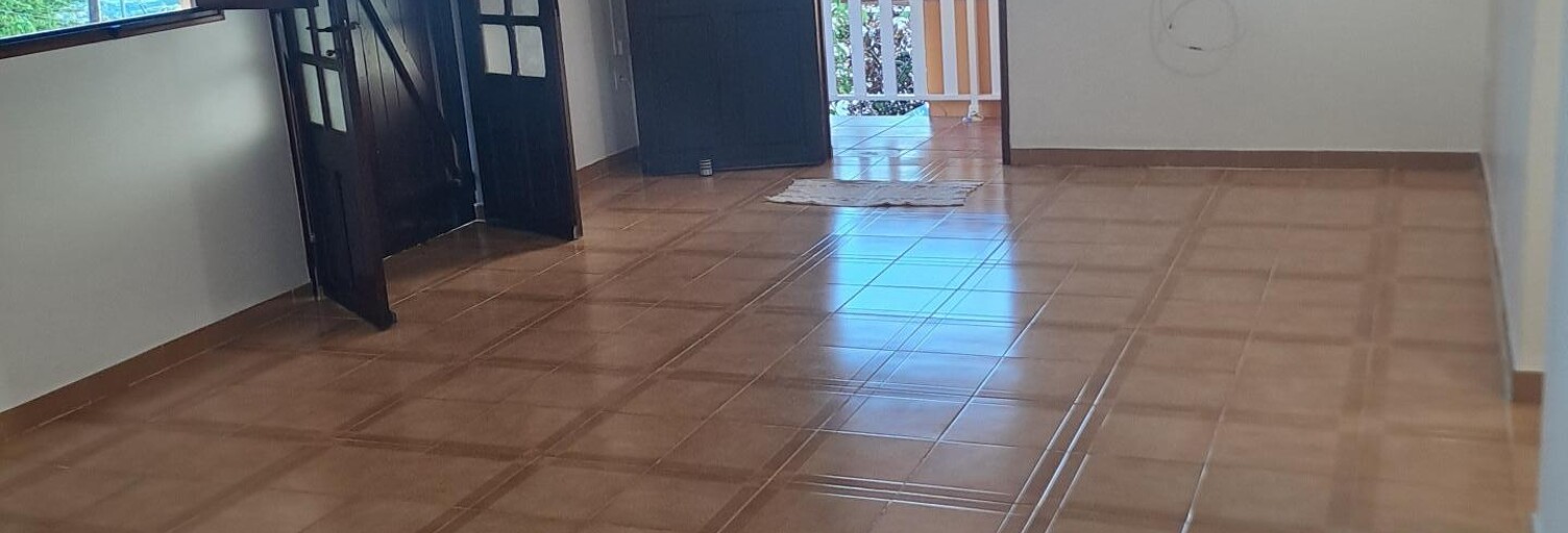 Appartement 3 Pièces 84 m² à louer à Le Robert (97231)