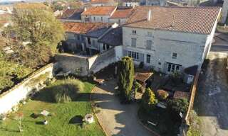 Maison 10 Pièces 495 m² à vendre à Aigre (16140)