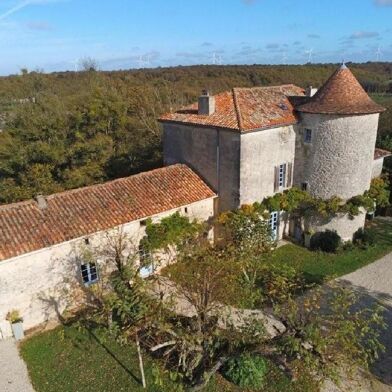 Maison 9 pièces 473650 €