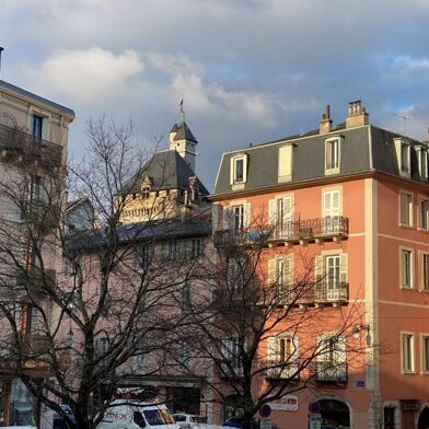 Appartement 5 pièces 160000 €