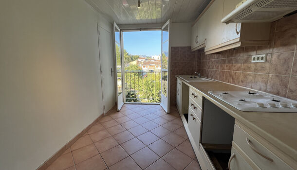 Appartement 3 pièces  à louer Aubagne 13400