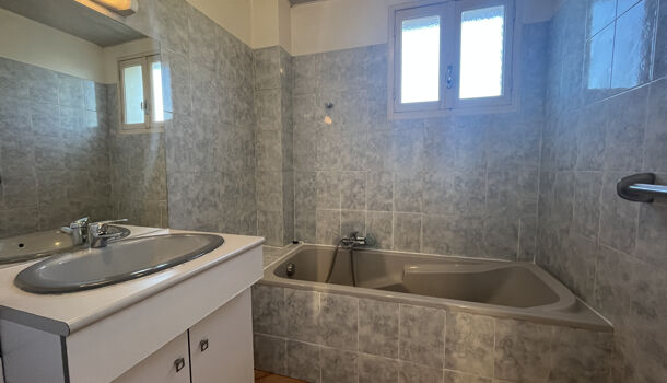 Appartement 3 pièces  à louer Aubagne 13400