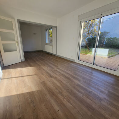 Maison 4 pièces 1035 €