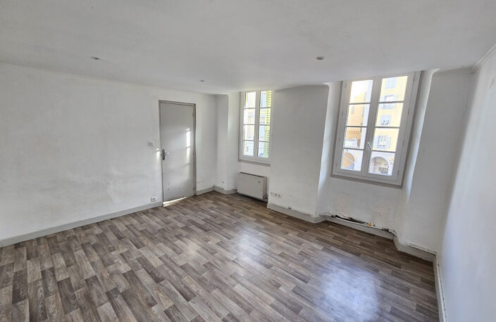 Appartement 4/5 pièces - Place Saint-François — photo 2